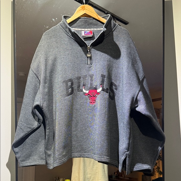 Pro Player Other - Vintage 90s Pro Player Chicago Bulls Gray Quarter-Zip Sweatshirt